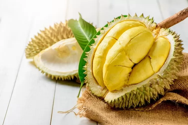 Bukan Buat Kaum Mendang-Mending, Segini Harga Durian Musang King SYL