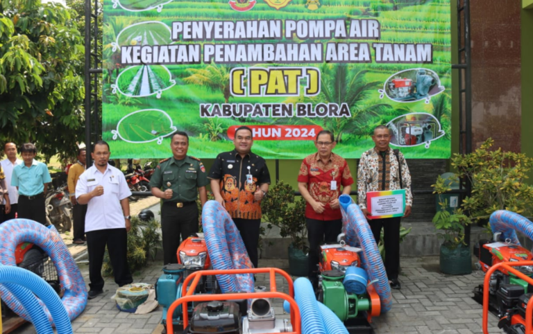 Tingkatkan Produksi Pertanian, 164 Poktan di Blora Dapat Bantuan Pompa