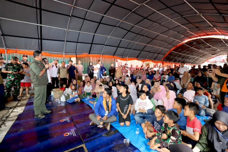 Banjir Longsor Sumbar 67 Jiwa Tewas, Kebutuhan Pengungsi Terpenuhi