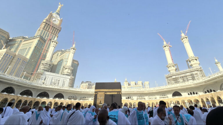 Suhu Makkah Tembus 42 Derajat Celcius, Jemaah Diminta Ber-APD