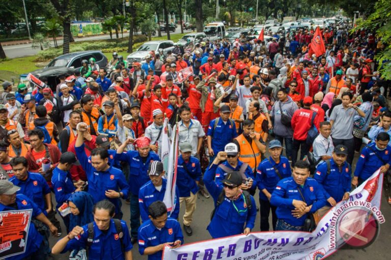 Besok, Ribuan Buruh Bakal Demo Lagi di Istana Gegara Hal Ini