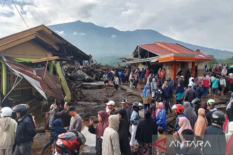 Terkini Banjir Lahar Dingin Marapi, 37 Orang Meninggal