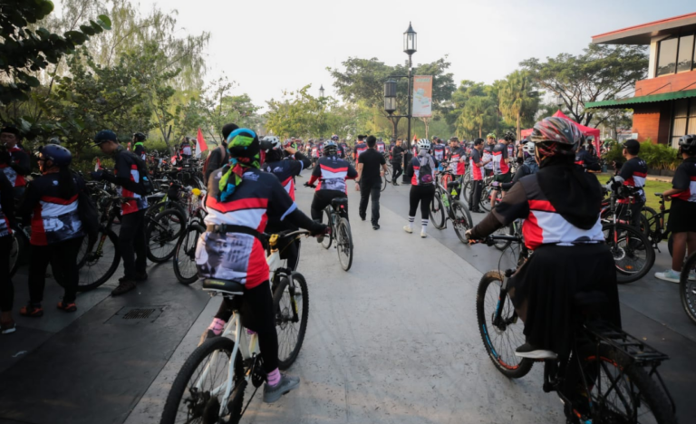 600 Pesepeda Ikuti Fun Bike Tribute to Ir Soekarno