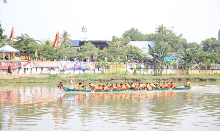 Besok Pagi Lomba Perahu Naga di Tangerang, Ayo Nonton!