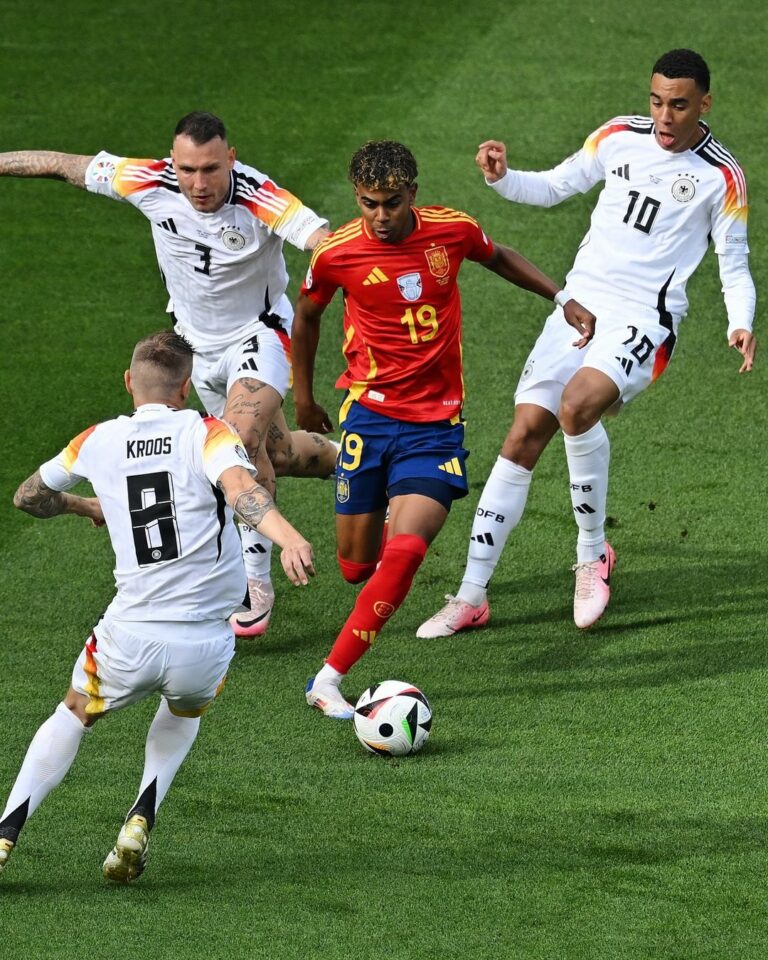 â€œHandballâ€ di Laga Jerman Vs Spanyol, Kenapa tidak Digubris?