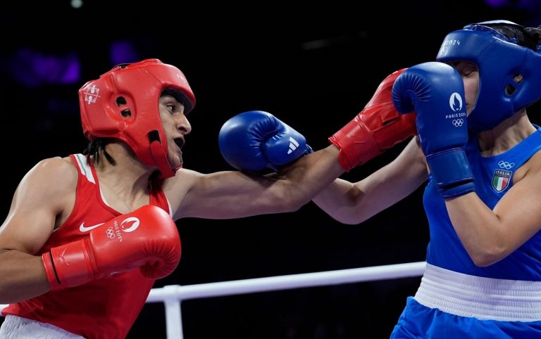 Viral! Petinju Transgender Bikin Boxer Wanita Babak Belur di Olimpiade 2024