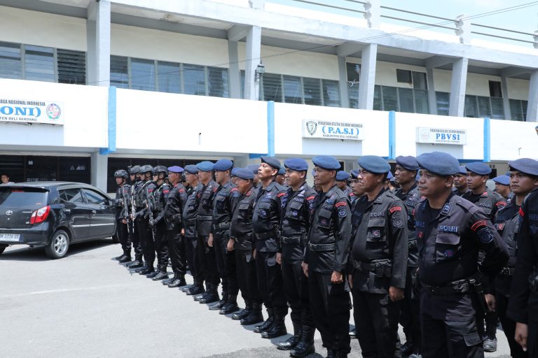 Sukseskan Opening Ceremony PON XXI, Brimob Polda Laksanakan Apel Hatra Toba