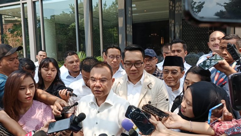 Belum Diumumkan Secara Resmi, Dasco Sudah Sebut Riza Patria Jadi Ketua Tim Pemenangan Ridwan Rido