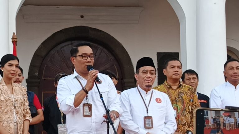 Satu Tarikan Nafas, Ridwan Kamil Ajak Warga Jakarta Bersatu Lewat Pantun