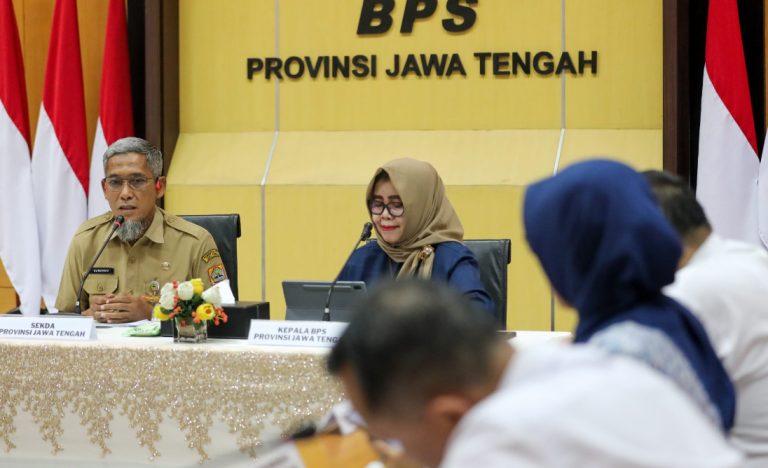 BPS: Penyumbang Deflasi Terbesar dari Kelompok Makanan, Minuman dan Tembakau