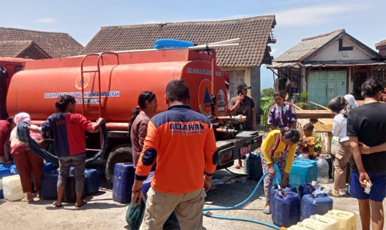 Kekeringan Landa Kabupaten Temanggung, BPBD Lakukan Droping Air Bersih