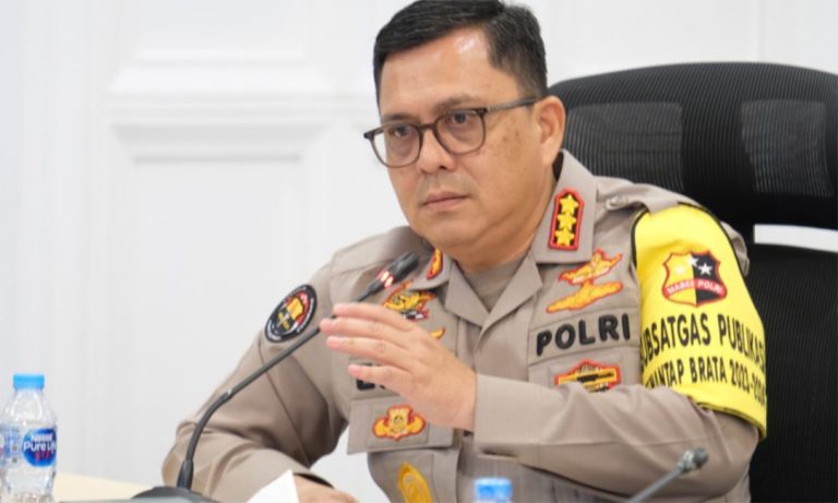 Densus 88 Antiteror Polri Tangkap Dua Teroris JAD Bima