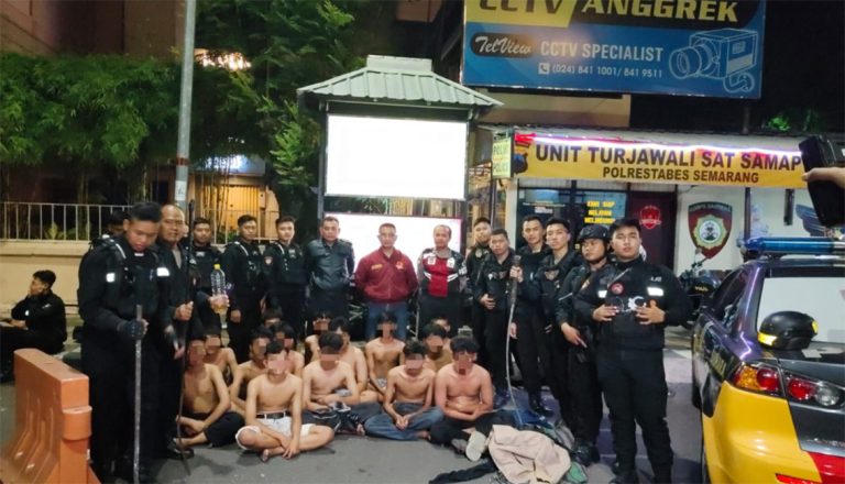 Gercep Polisi Gagalkan Rencana Tawuran Bersajam, Puluhan Remaja Ditangkap