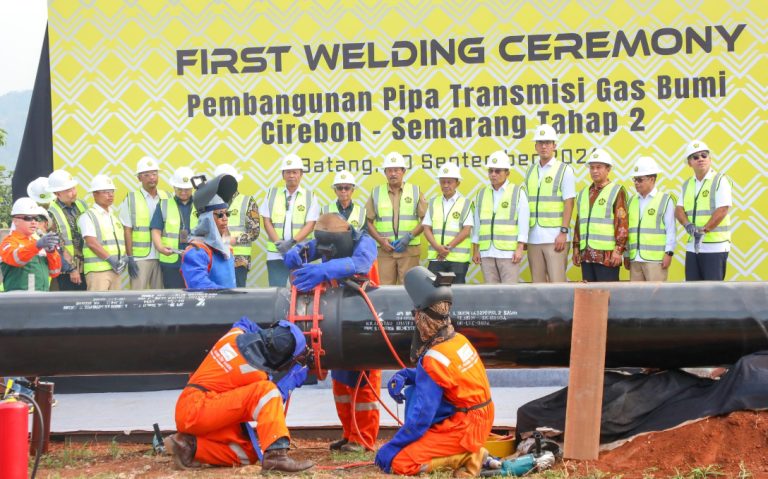 Resmikan Konstruksi Pipa Gas Bumi Cisem 2, Bahlil: Bisa untuk Industri dan Rumah Tangga