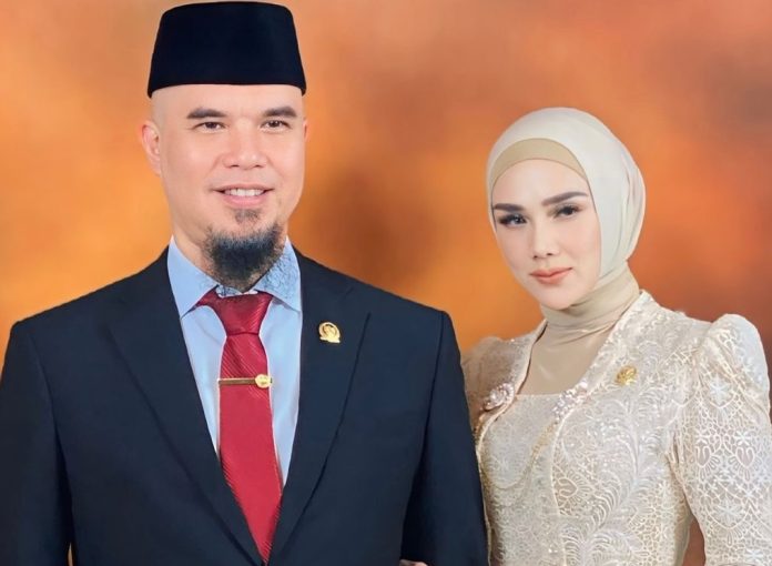 Ahmad Dhani dan Mulan Jameela usai dilantik sebagai anggota DPR. [Instagram]